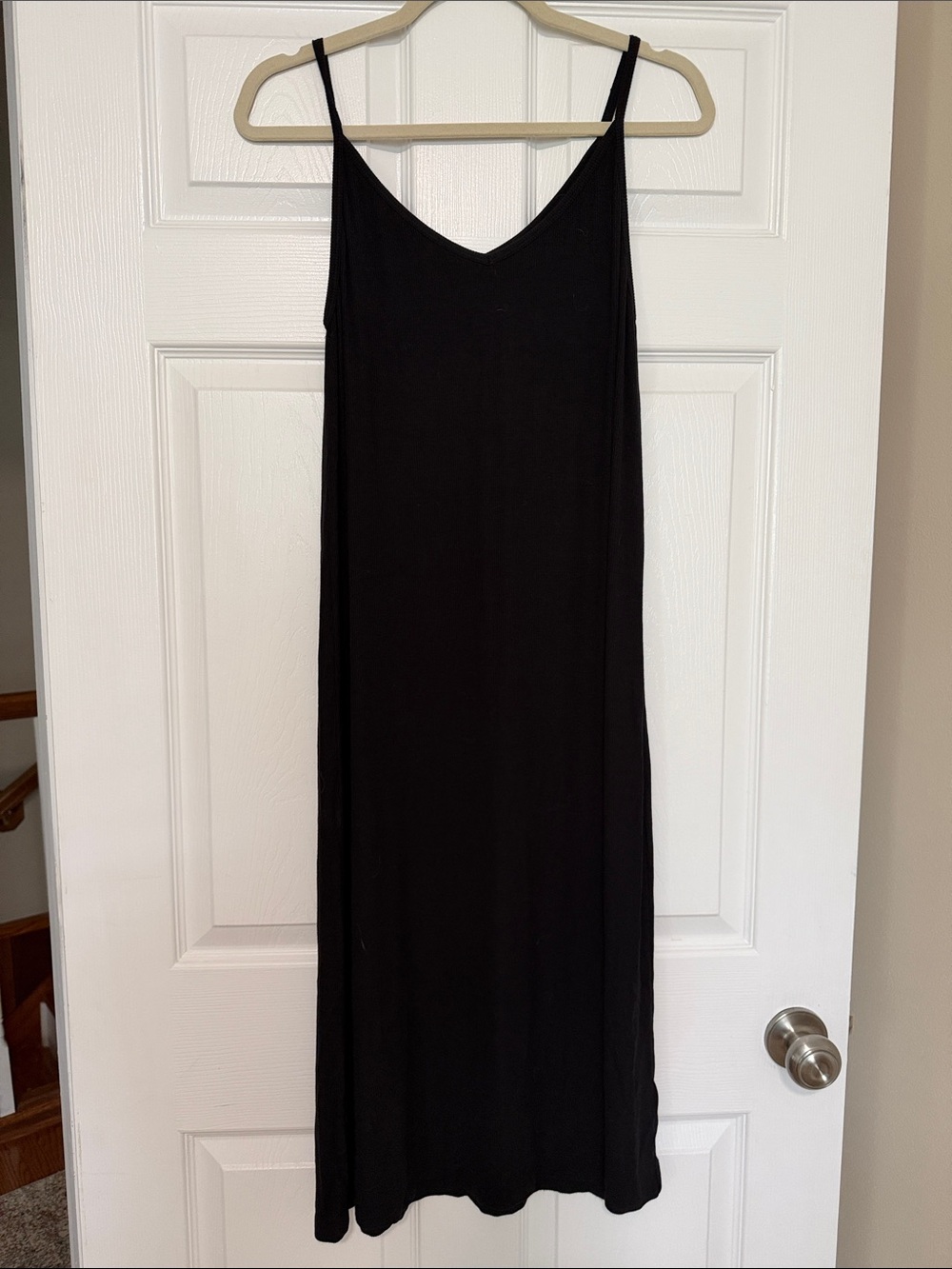 H&M Black Midi Slip Dress with V-Neck and Spaghetti Straps